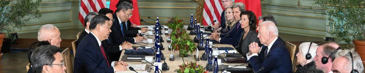 Topoverleg tussen de Amerikaanse president Joe Biden  en de Chinese president Xi Jinping