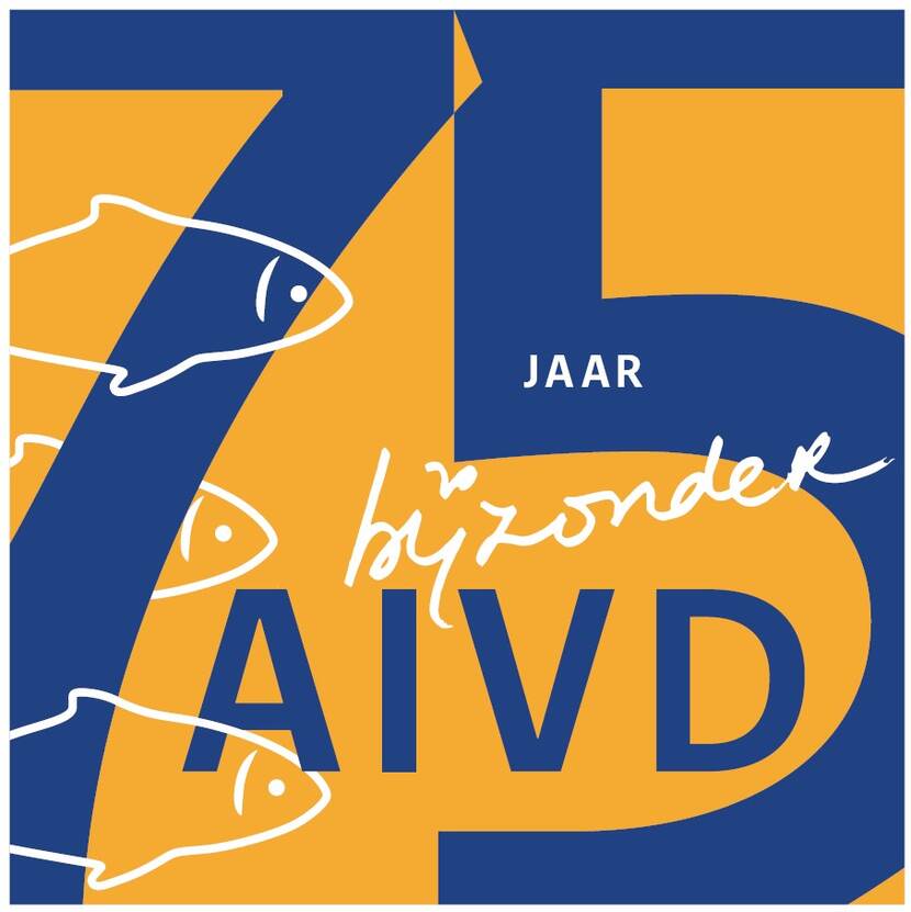 Logo - Een speciaal logo ter ere van het 75-jarig bestaan van de dienst met de tekst: AIVD  75 jaar bijzonder.